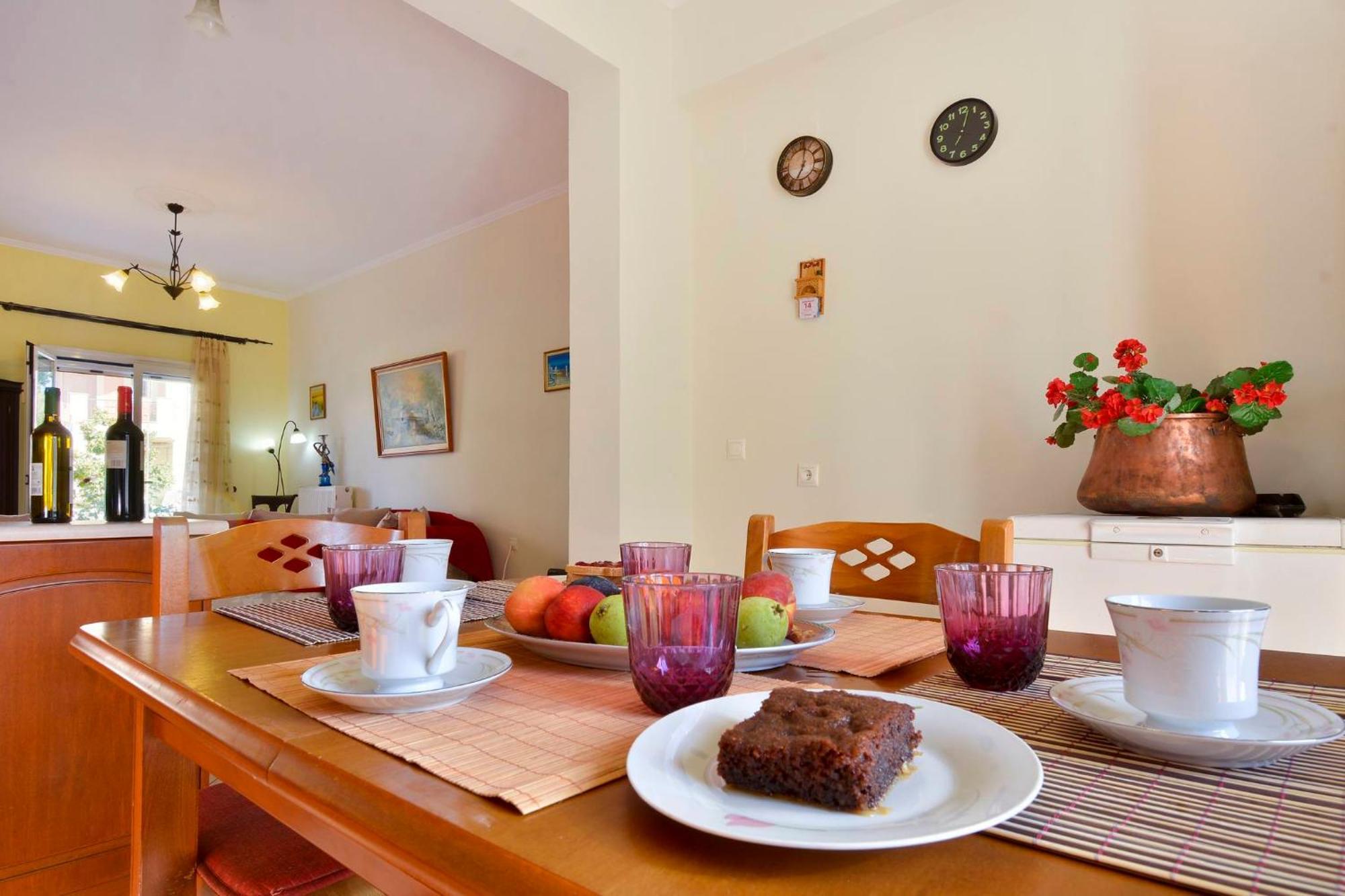 Maria's Corfu Apartment *